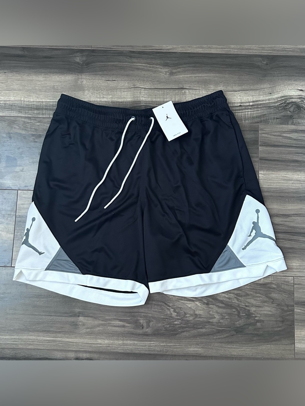 Jordan Air Diamond Jumpman Athletic Basketball Men’s XL Shorts CV3086-011 New
